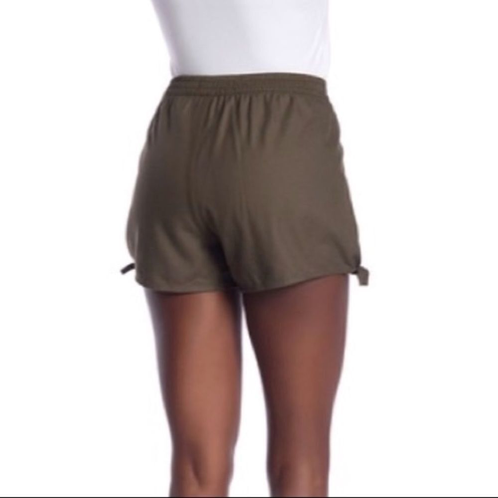 MADEWELL Side Tie Shorts!  - Picture 2 of 8